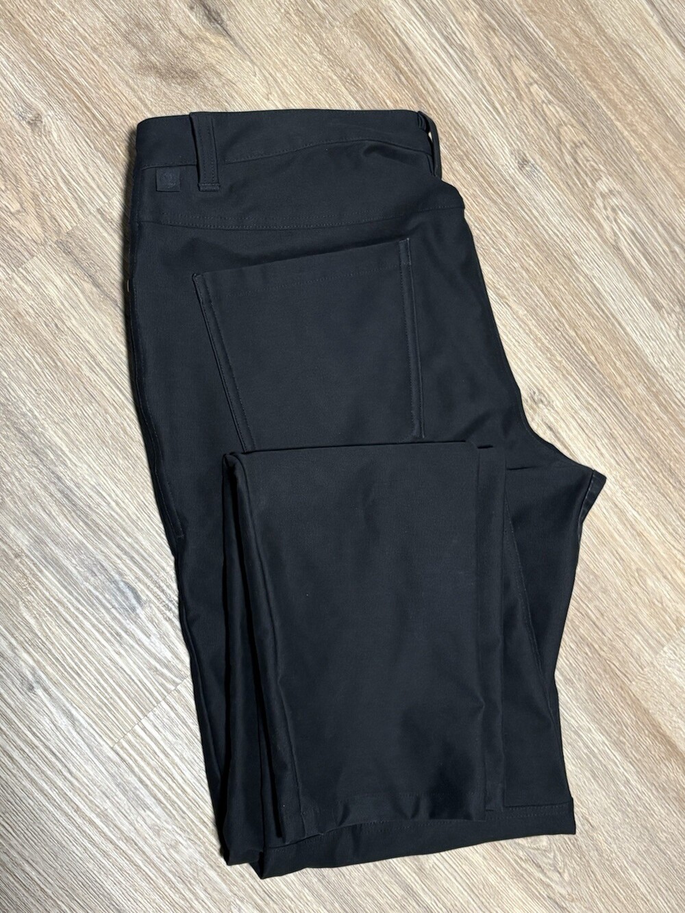 Lululemon Commission Pants Men’s 33x33 Black Slim Fit Warpstreme Performance